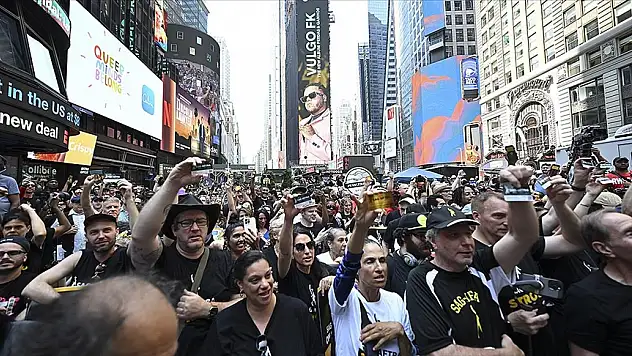 Hollywood'da senaristler, 5 aylık grevi sona erdirmeyi kabul etti