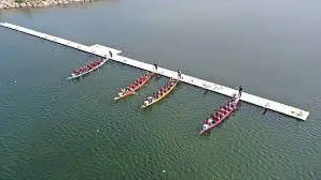 Ordu'da 'Dragon Bot Yarışı' düzenlendi