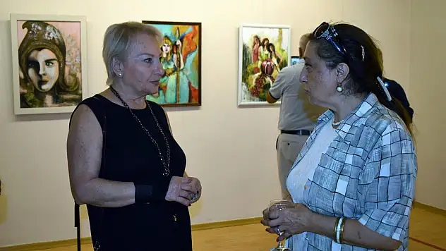 Ergül'ün Sanko Sanat Galerisi'nde açtığı sergi devam ediyor