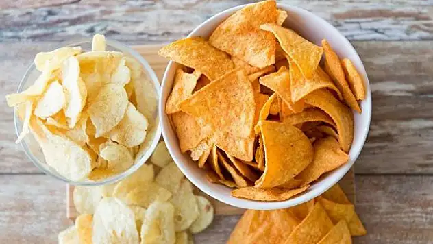 Cips tüketiminde büyük tehlike, uzmanlar uyarıyor: 'Çocukları kesinlikle uzak tutmalılar'