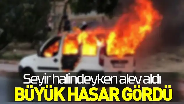 Samsun'da seyir halindeyken alev alan hafif ticari araç kullanılamaz hale geldi