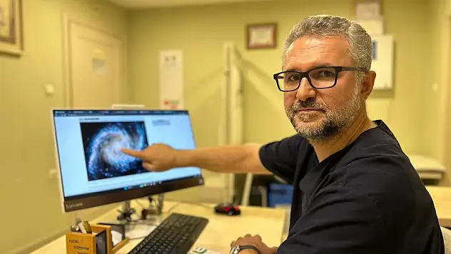 Türk doktorun renklendirdiği NASA fotoğrafları bilim dergilerinde yayınlanıyor
