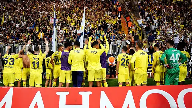 Fenerbahçe, galibiyet serisini 16 maça çıkardı