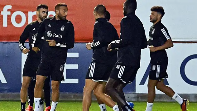 Beşiktaş, Galatasaray derbisine hazırlanıyor