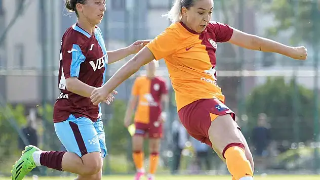 Turkcell Kadın Futbol Süper Ligi: Trabzonspor: 0 - Galatasaray: 2