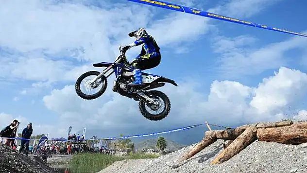 Endurocular hünerlerini sergiledi