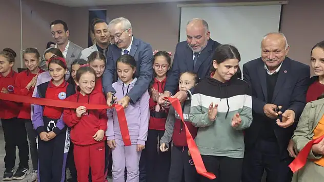 Başkan Sandıkçı'dan Eğitime Destek