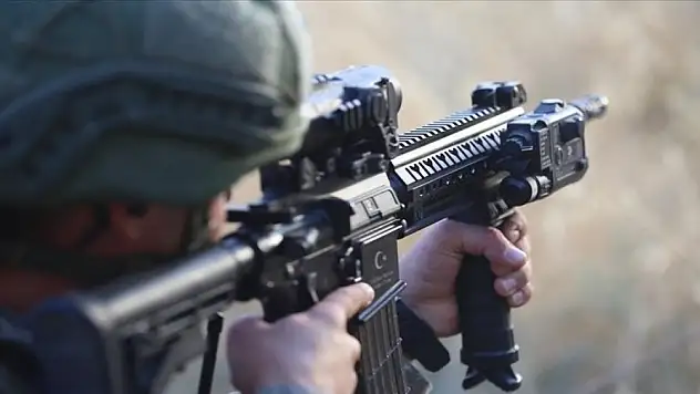 3 terörist etkisiz hale getirildi!