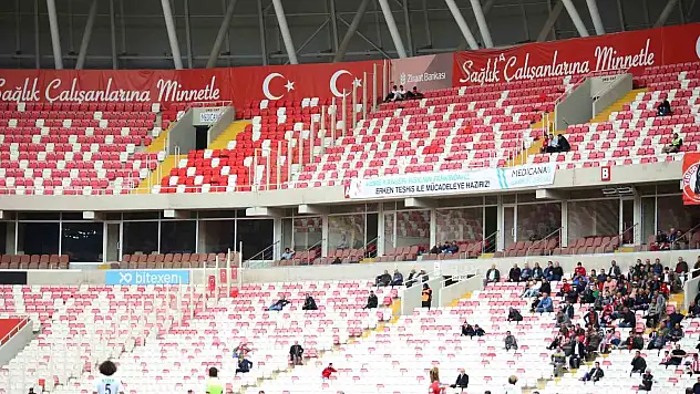 Büyük boşluklar göze çarptı