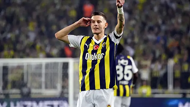 Szymanski'den 9. gol