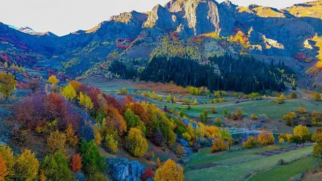 Sonbahar'ın renkleri kendini belli etti