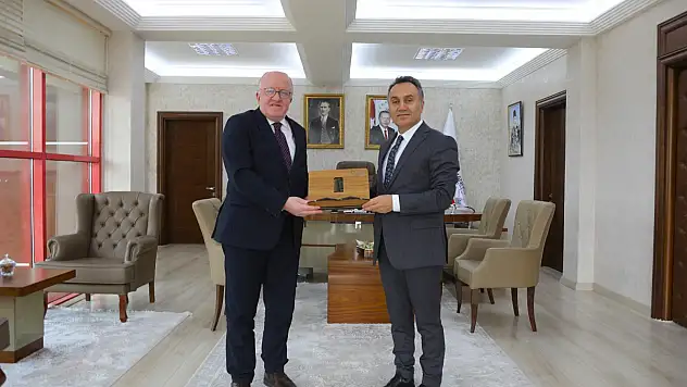 Rektör Aydın'dan TOGÜ Rektörü Yılmaz'a ziyaret