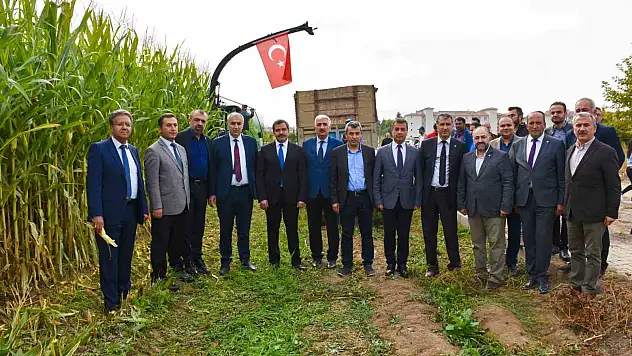 Silajlık mısır hasadı tarla günü etkinliği yapıldı