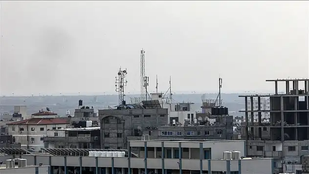 Gazze'de iletişim ve internet  tamamen kesildi