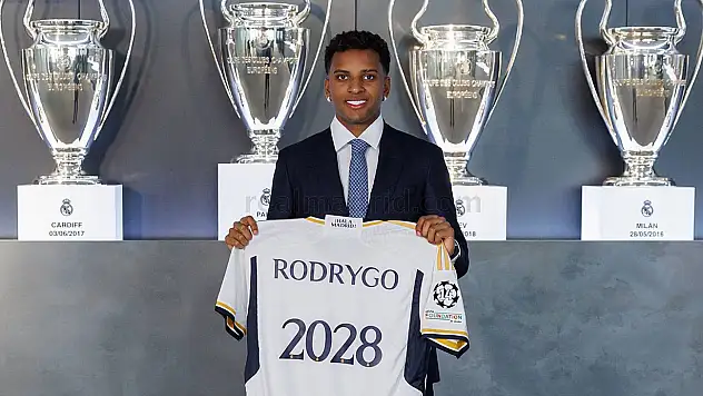 Rodrygo'nun Sözleşmesi Uzuyor