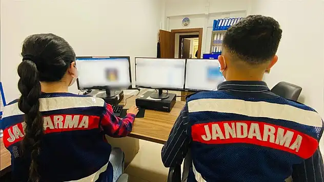 1350 Site İnternet Alemine Veda Etti