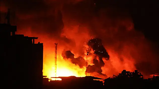 İsrail'in Gazze'ye Saldırıları Her Geçen Gün Daha'da Şiddetleniyor