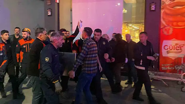 Kolunu Kıyma makinesine kaptırdı