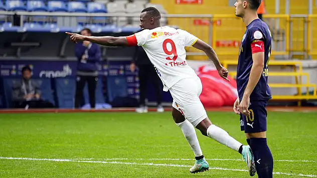 Mame Baba Thiam'dan 9.Gol