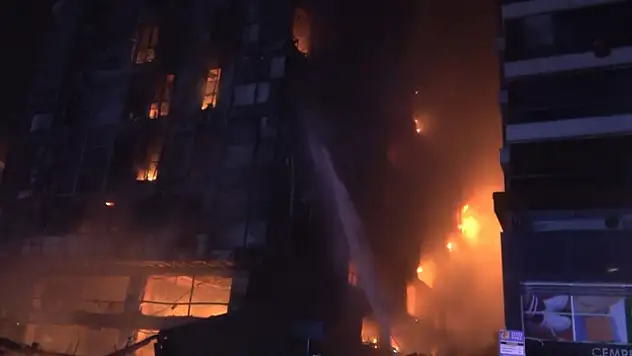 İş Merkezinde Yangın