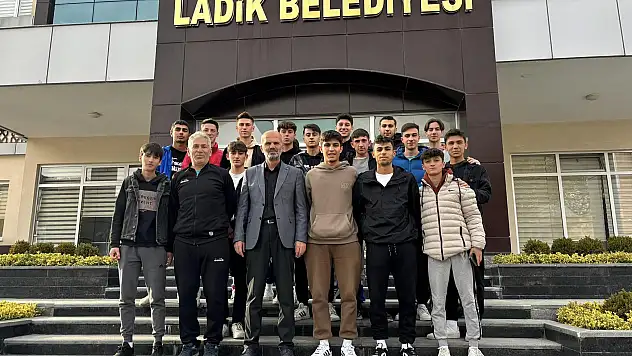 Başkan Topal Amatör Sporcuları Ağırladı