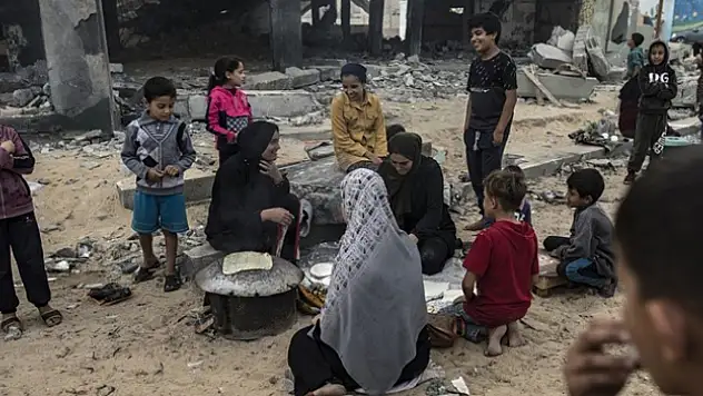 BM, Gazze'ye Yardımı Durdurdu