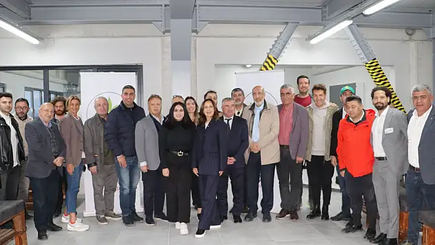 Kenevir işleyecek fabrika tanıtıldı