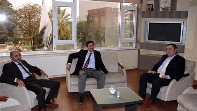 AK Parti'de anket çalışmaları başladı