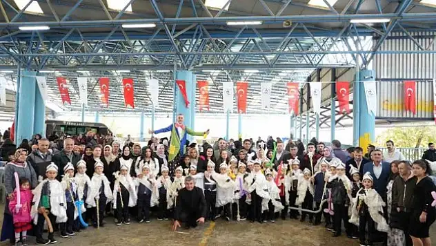 Hayırseverden 28 çocuğa sünnet düğünü yaptı