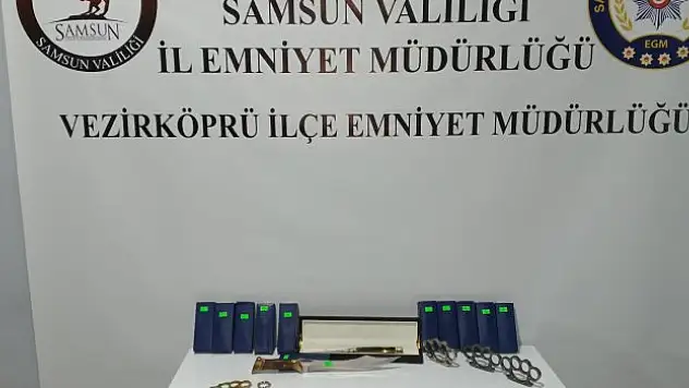 Sustalı bıçak ve muşta ele geçirildi