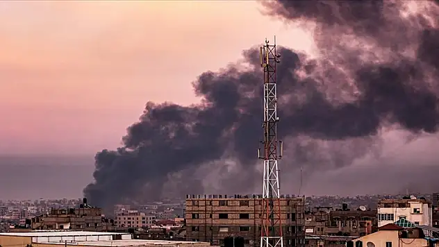 İsrail ordusu Birleşmiş Milletlere (BM) ait bir okulu bombaladı