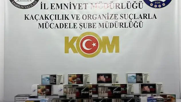 KOM Polisi Geçit Vermiyor
