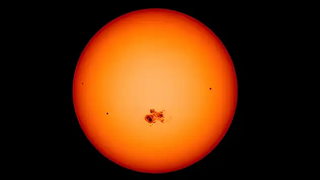 Güneş Patlamaları Radyo Sinyallerini Devre Dışı Bıraktı