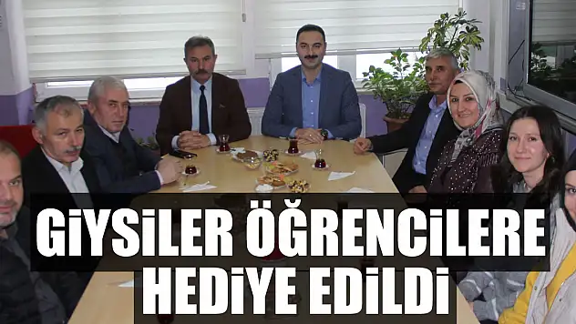 Giysiler Öğrencilere Hediye Edildi