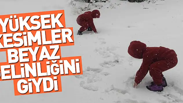 Yüksek Kesimler Beyaz Gelinliğini Giydi