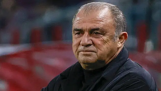 Teknik direktör Terim Yunanistan yolunda