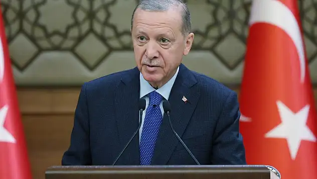 Tartışmalarla değil Başarılarla