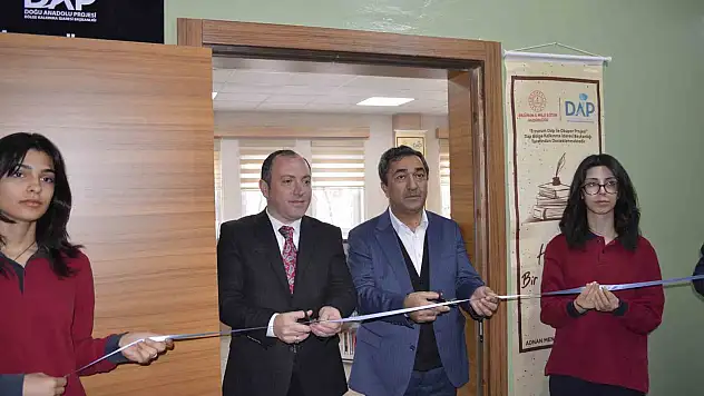 Şehit Jandarma Anısına Kütüphane Açıldı