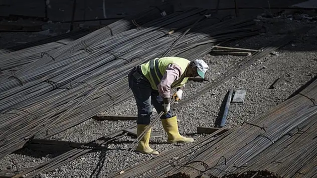 Stoklardaki inşaat demiri için düzenleme