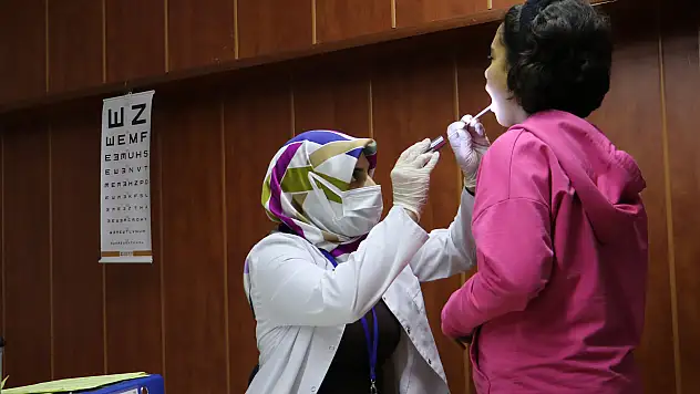 Öğrencilere Sağlık Taraması