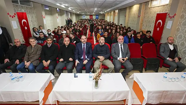 'ücretsiz eğitim programları gerçekleştiriyoruz'