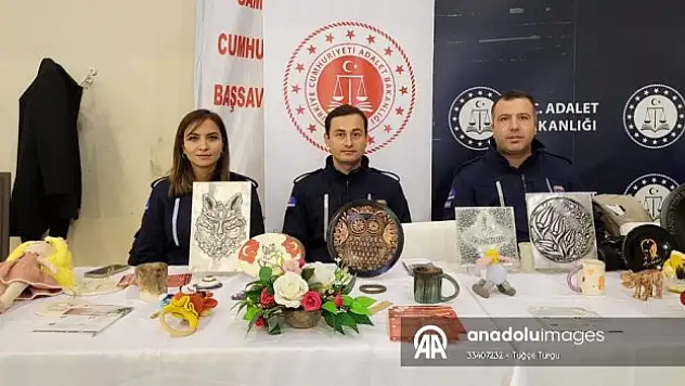 Cezaevlerinde yapılan el işleri OKAF'ta