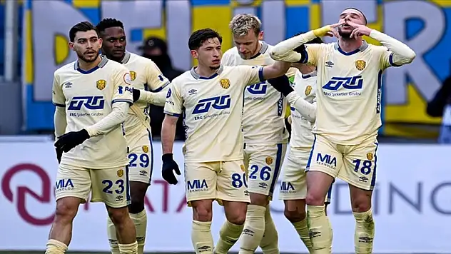 Ankaragücü 3 puanı 3 golle aldı