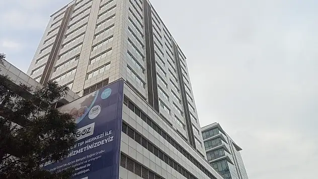 Vinç zinciri kopunca 2 işçi hayatını kaybetti