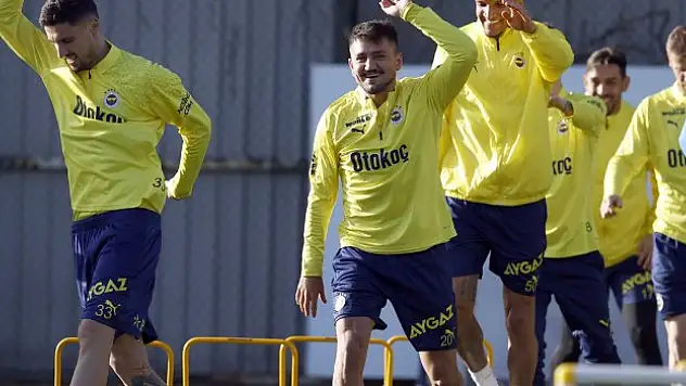 Fenerbahçe Samsun'a hazırlanıyor