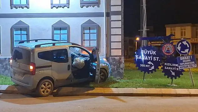 EHLİYETİNE 6 AY EL KONULDU