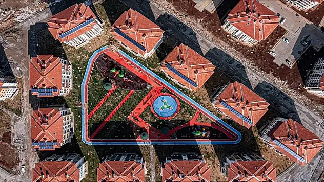 Deprem bölgesinde birçok yatırım gerçekleştirilecek