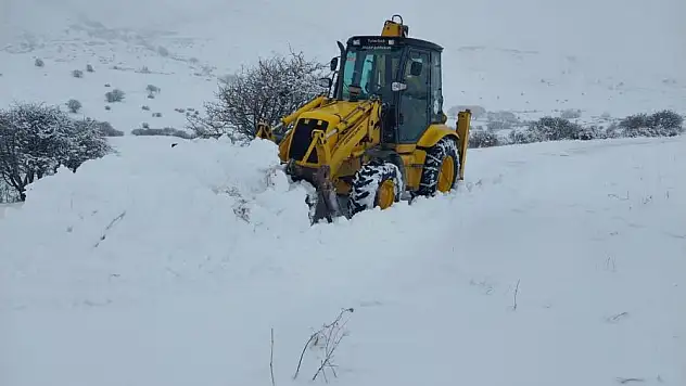 3 köy yolu ulaşıma kapandı