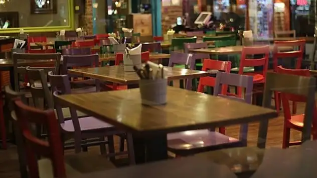 Restoranlar dijital panolarla da fiyat tarifelerini duyurabilecek