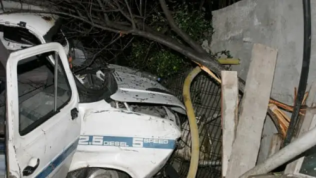 Evin duvarına çarparak durabildi